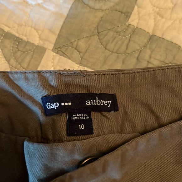 GAP AUBREY SHORTS - Picture 2 of 3